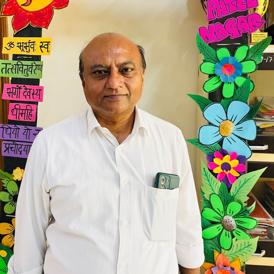 VP Manoj Saxena